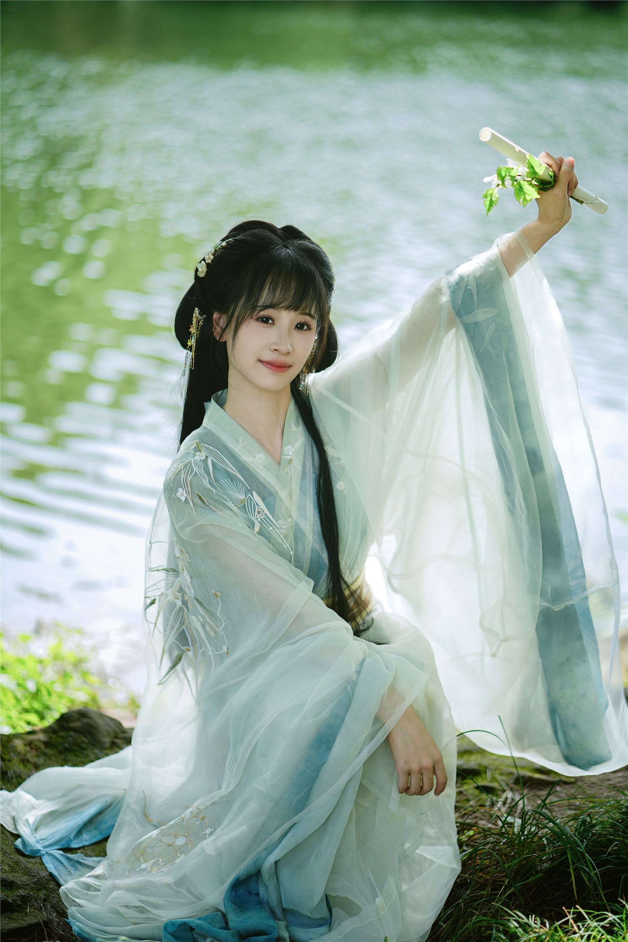 YITUYU艺图语 2025.01.22 小师妹 春娇